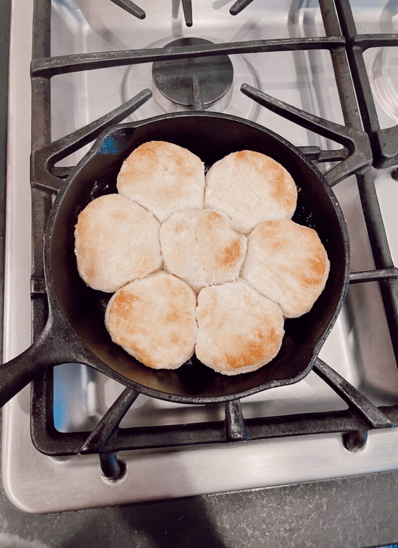 How to Make Simple Southern Buttermilk Biscuits