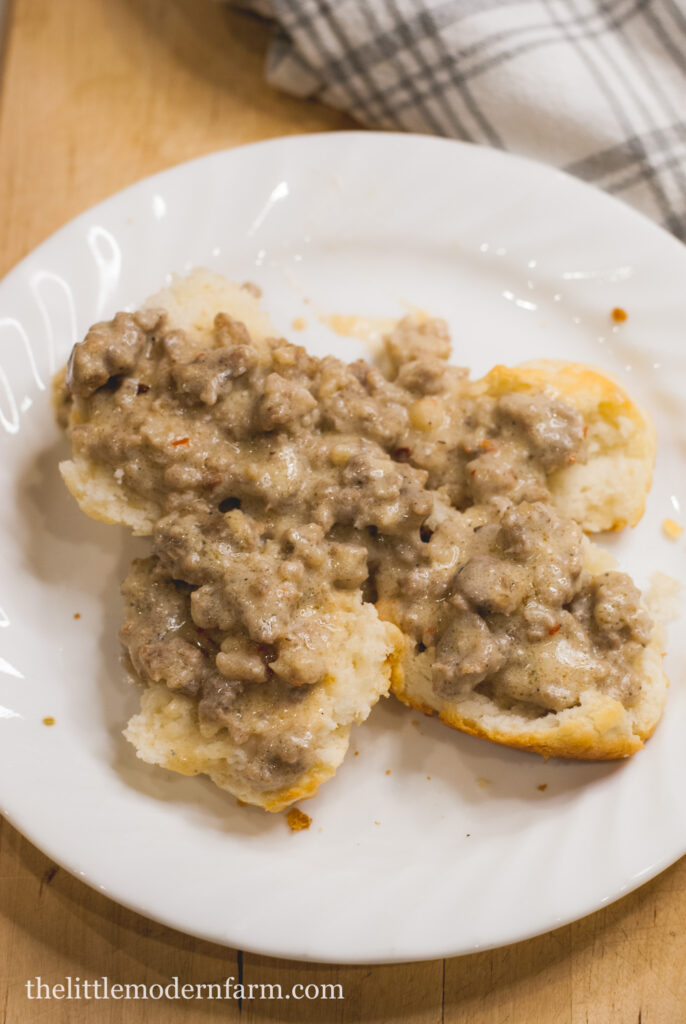 Sausage gravy and biscuits 