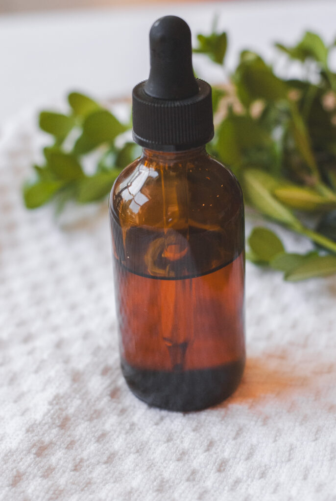 Amber dropper with natural oil cleanser 