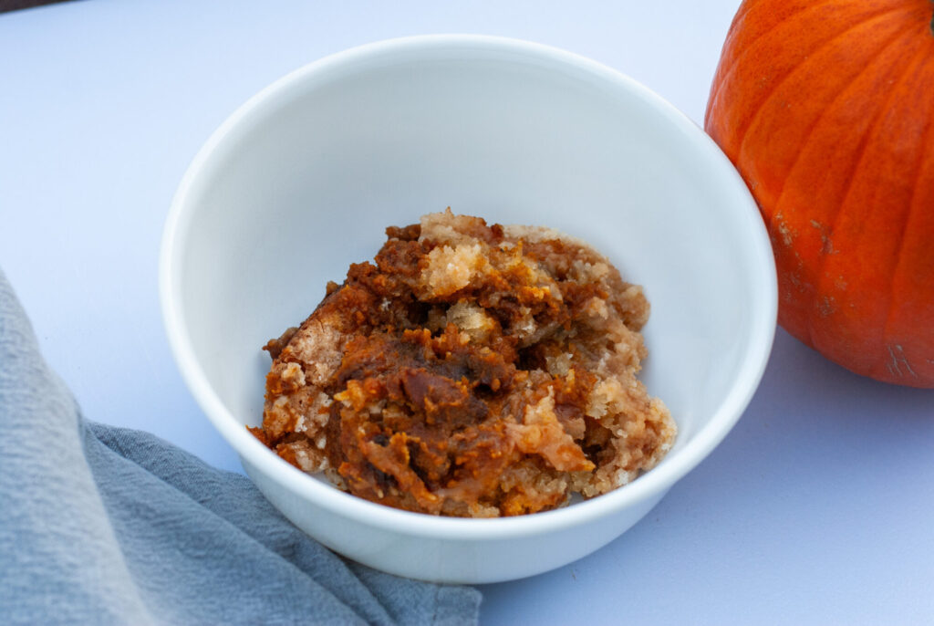 Pumpkin cobbler recipe in a bowl 